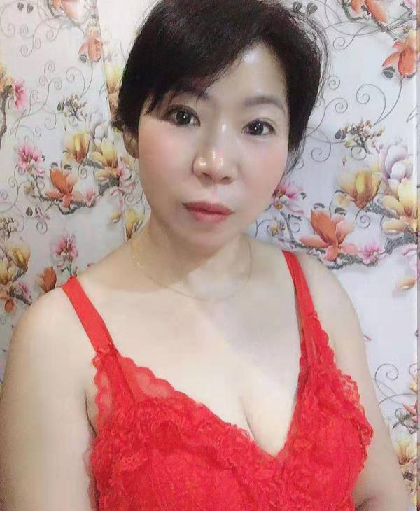 成都北站值得一去美少妇