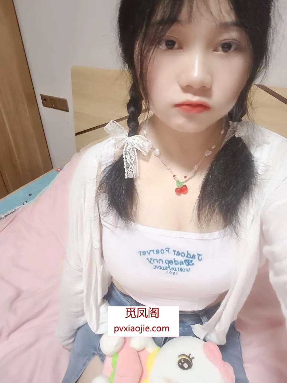 再约潮喷粉嫩小妹